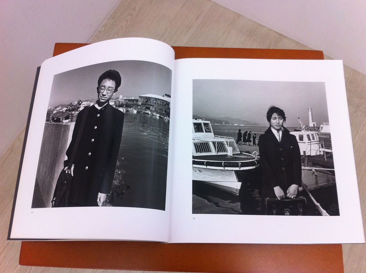 伊藤英明写真集『巴川』 (光村印刷、1998年刊) : 蒼穹舎／書肆蒼穹舎