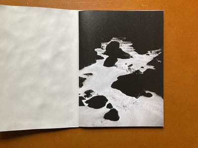 山谷佑介写真集『ONSEN I』1