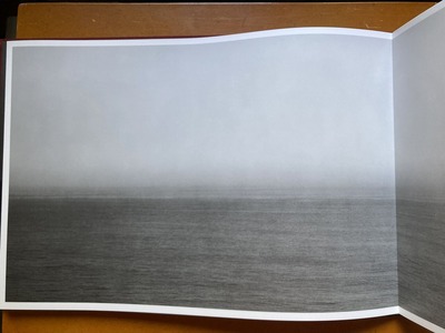 村越としや写真集『こぼれ落ちる言葉はやがて海に還る』4