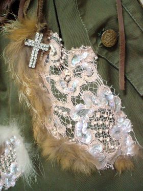 ショッピング特売 美品✨JEANNETTE LEHR フランス製 装飾 レザー 