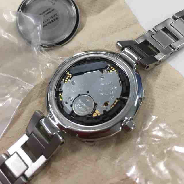 Citizen xC 二次電池の入手、交換 : いつかデイトナ欲しいよね