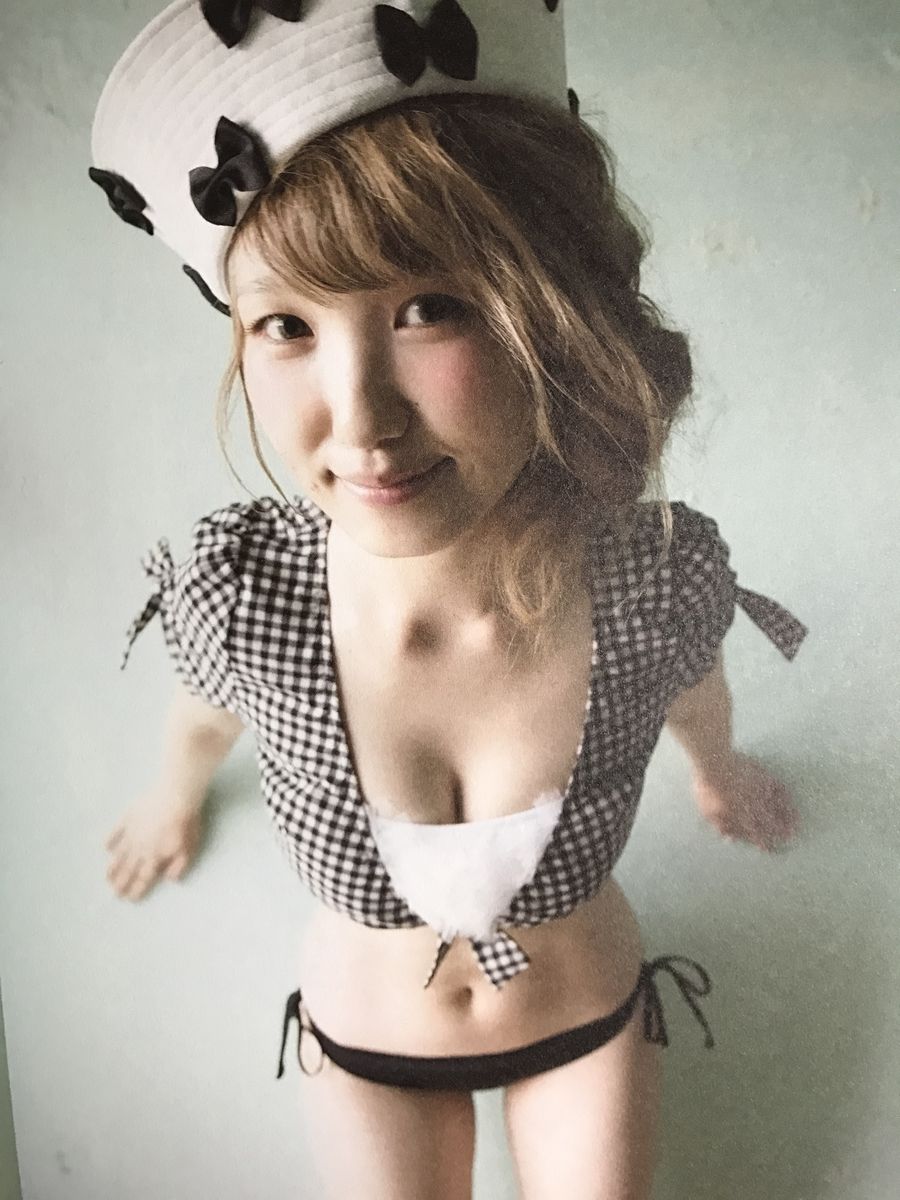 2225 内田彩 Solo Works 2225 内田彩 Solo Works