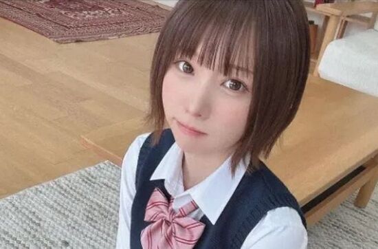 大人気コスプレイヤー・えなこさんの彼氏、マジでやらかす・・・