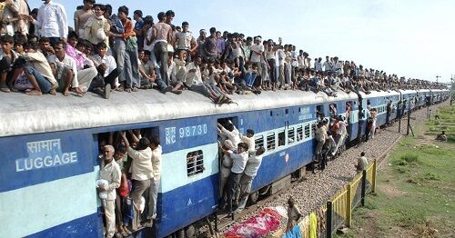 列車が数時間遅延する事もあるインドで、20分早く列車が到着した結果ｗｗｗｗ