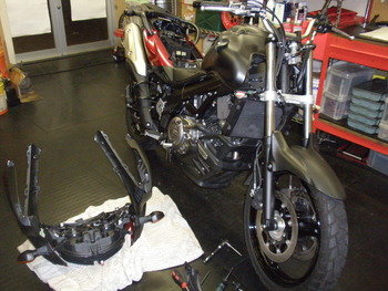 Vストローム650ABS-解体