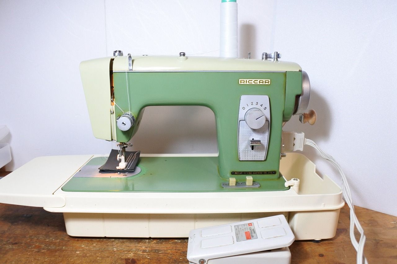 レトロ　アンティークミシン　RICCAR リッカー ミシン RW-6L 2026年最新Yahoo!オークション ☆RICCAR リッカー RW-6L 足踏みミシン