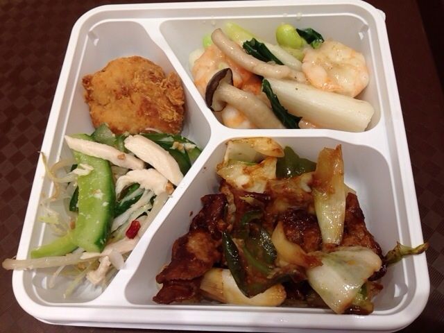 長期関東旅行記録vol 73 オーガニックハウス丸の内店でお昼ご飯 Soni の好きなモノいっぱい ブログ