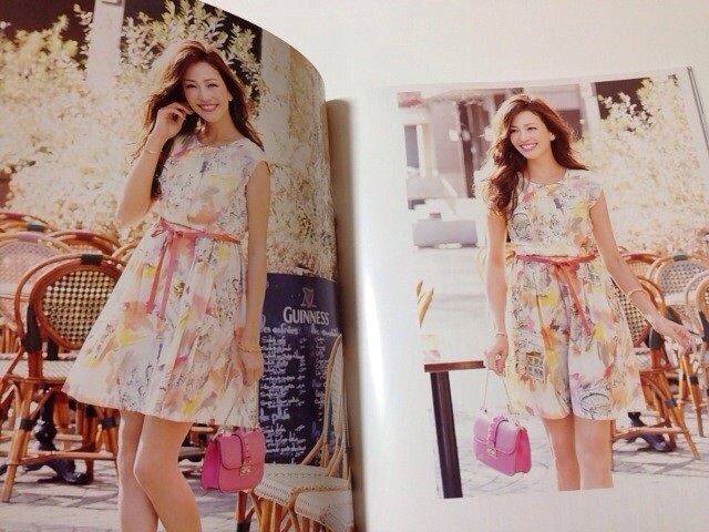 格安saleスタート Chesty パリ柄 ワンピース ひざ丈ワンピース B Homesarl Com