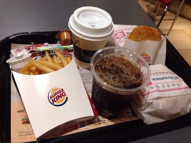 日曜のミナミ 最後はまたバーガーキング ワッパージュニアにお気に入りポテト 評判のコーヒー Soni の好きなモノいっぱい ブログ