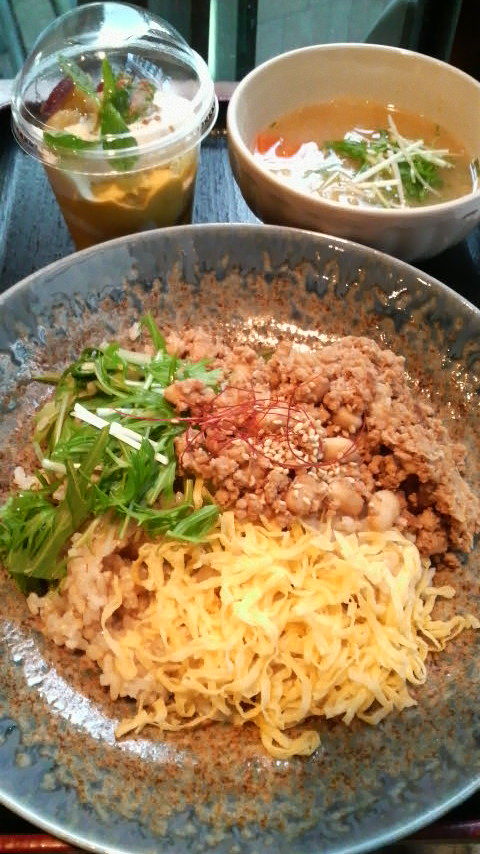 有機茶寮 By Solviva なんばcity 豆乳鶏そぼろ丼 かぼちゃプリン Soni の好きなモノいっぱい ブログ 有機茶寮 By Solviva なんばcity 豆乳鶏そぼろ丼 かぼちゃプリン Soni の好きなモノいっぱい ブログ