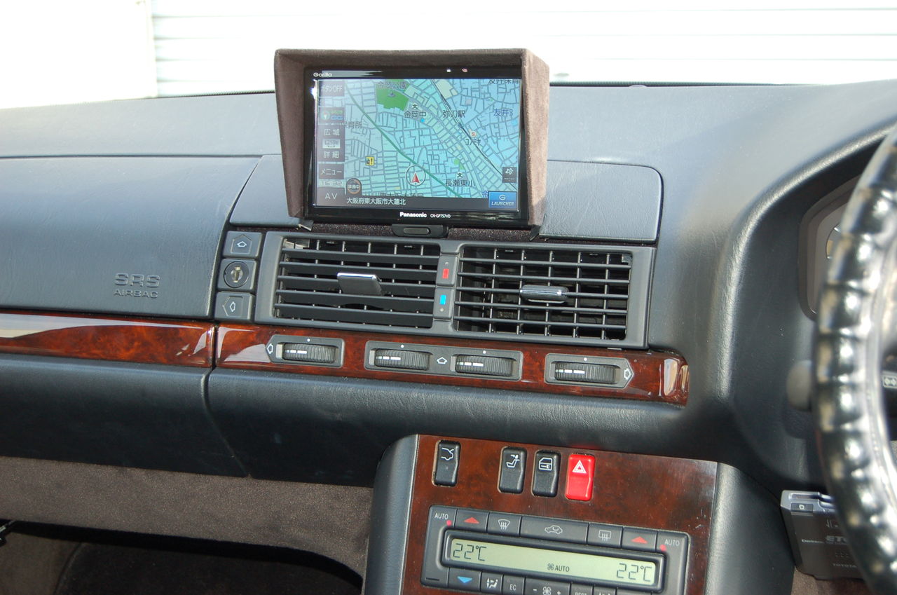 Sクラス（W140）にナビとバックカメラを付けました : ソニックプラス 