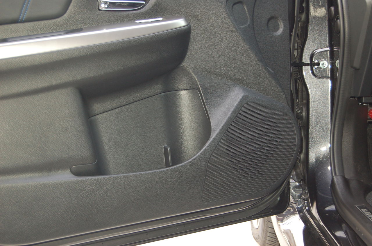 レヴォーグにソニックプラスとシンサレートを施工しました ソニックプラスセンター大阪のブログ