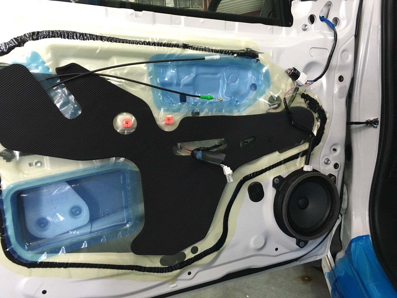 トヨタ Vitz G Sにsonicdesignを取り付けました ソニックプラスセンター大阪のブログ