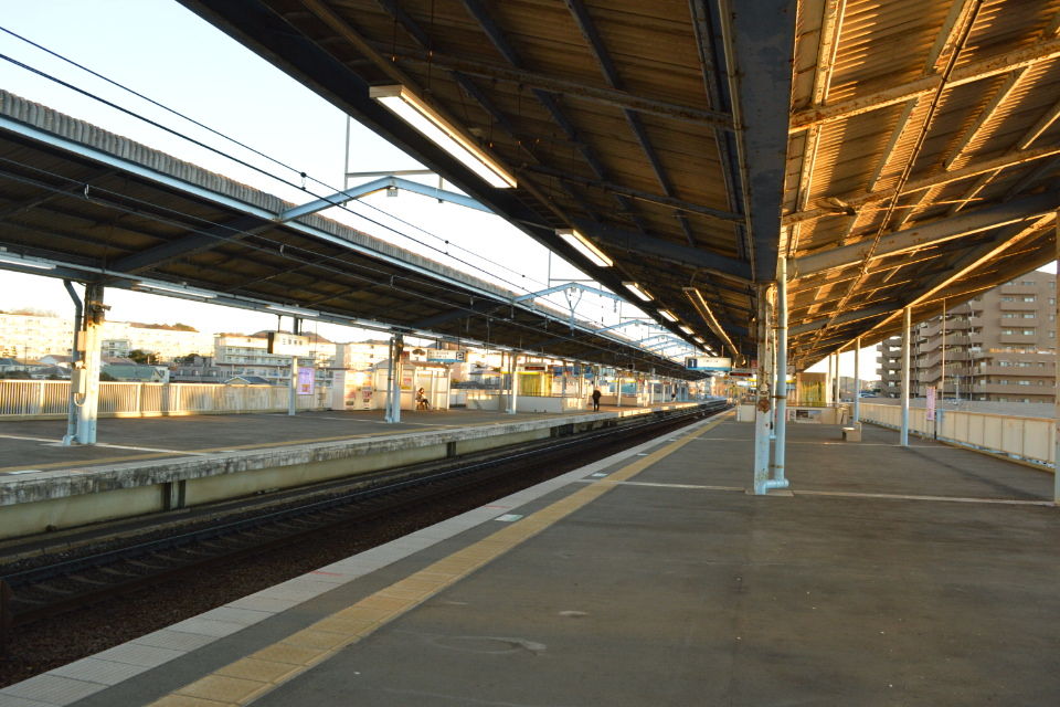 朝の三浦海岸駅 sonical405の鉄旅レポート