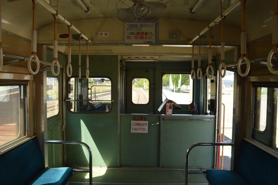 キハ22 150の車内 Sonical405の鉄旅レポート