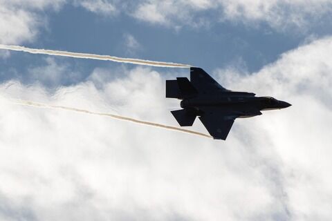 【悲報】 米兵3人の死亡を確認。イランへの報復がさらに激化へ・・・・