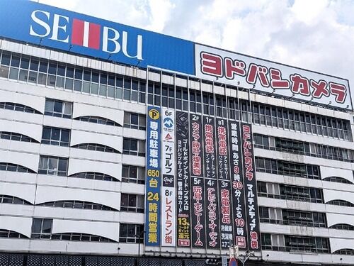 【脱糞の聖地】ヨドバシカメラ池袋店「トイレ管理は面倒だからトイレは高階層にだけ設置」→肛門ゆるゆるワイ達「トイレ無いならしゃーないわ」エスカレーターでも脱糞してしまう