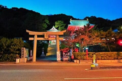 【戦慄】山口県の赤間神宮の駐車場で『異常事態』が発生してしまう!!!!!