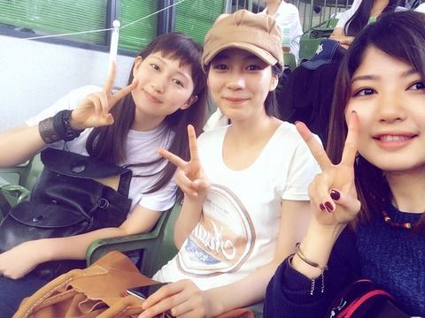 【朗報】　能年玲奈ちゃん、西武ドームでプロ野球観戦