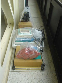 職場に到着した機材たち