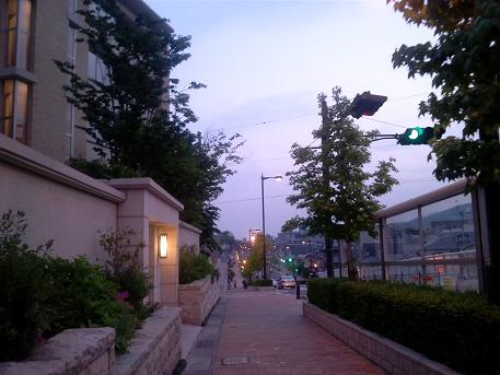 夕暮れのウォーキング