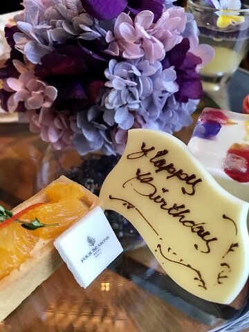 ﾌｫｰｼｰｽﾞﾝｽﾞﾎﾃﾙ京都のｱﾌﾀﾇｰﾝﾃｨｰ