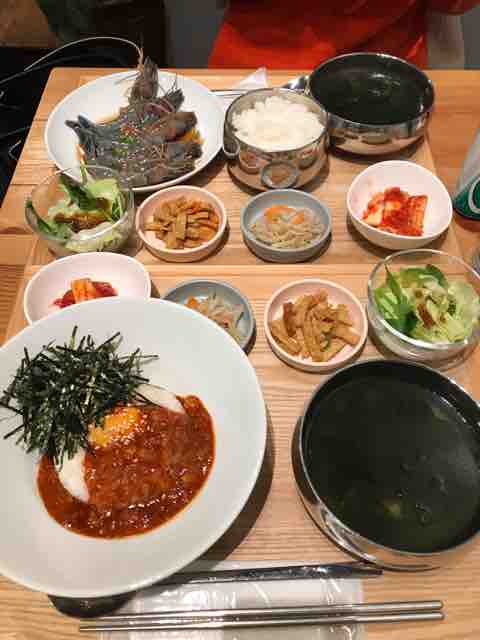 クリスマスランチも韓国料理だった母娘