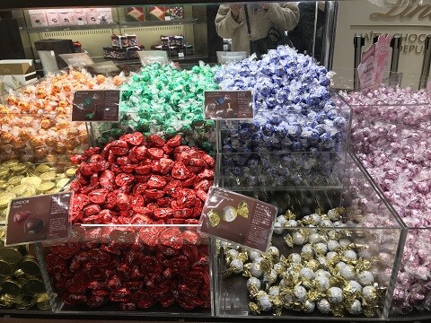 洋食屋さんとチョコレート