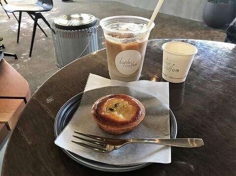 私のカフェと夫の立ち飲み