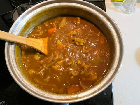 明日のカレーの準備