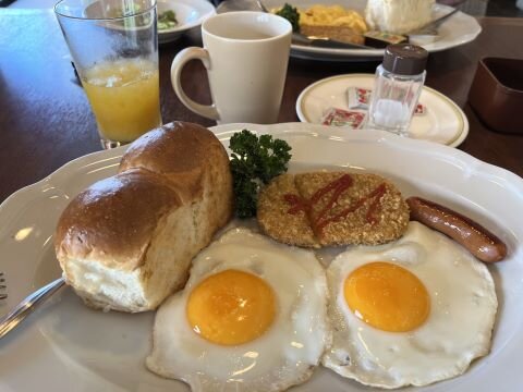 久しぶりのファミレスモーニング