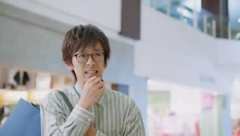世にも奇妙な物語 レイクのCMに「ランプの魔人」こと滝藤賢一が登場