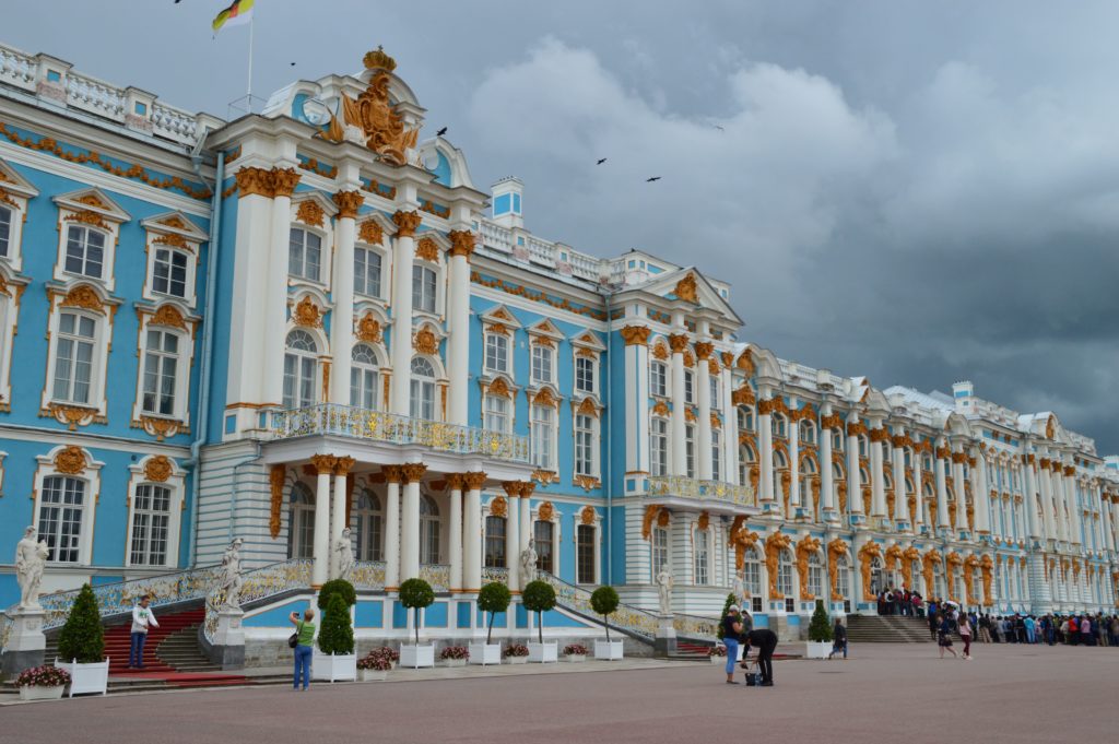 ロシア 北欧旅行記 サンクトペテルブルク エカテリーナ宮殿への簡単な行き方 とら紀行 ロシア 北欧旅行記 サンクトペテルブルク エカテリーナ宮殿への簡単な行き方 とら紀行