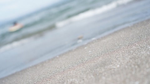 8A745575-95B9-4C1B-93F7-54F9A2178E11
