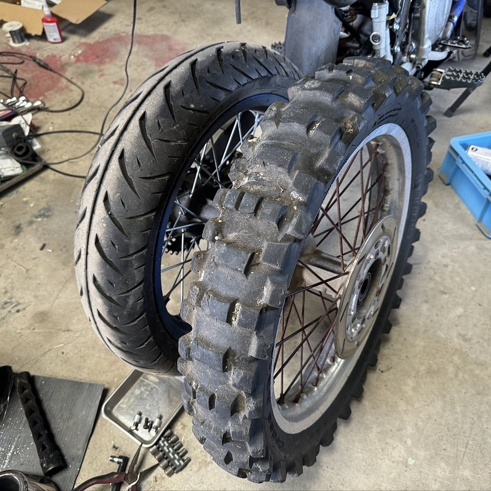 Dトラッカー250 KLX250用ホイールを入手 : まるそんPHOTO日記