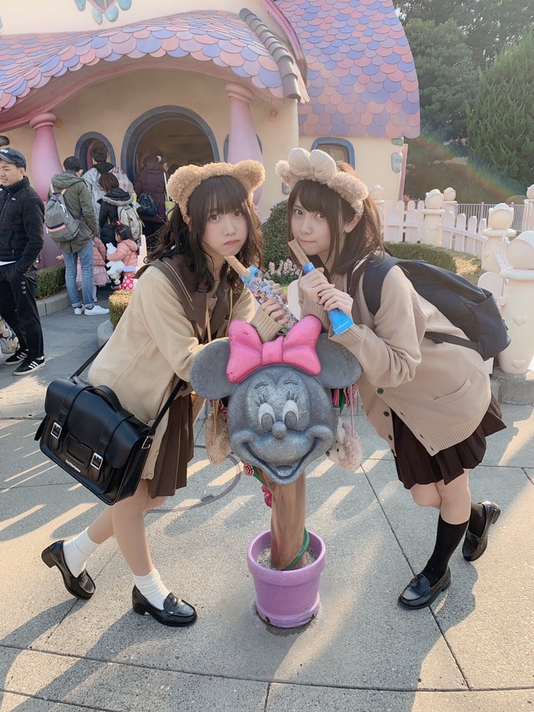 画像 日本一制服の似合う現役jk 来栖りん と 桃月なしこ によるディズニー新婚旅行 ニヤ止まらん ニジマストーリー
