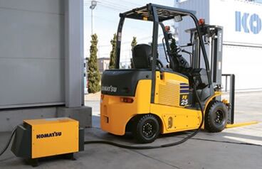 バッテリーフォークリフト