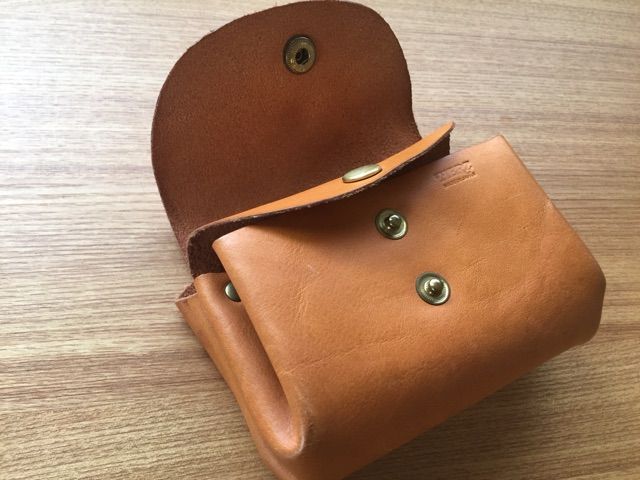 ふっくらフォルムの小銭入れ : solori_leather