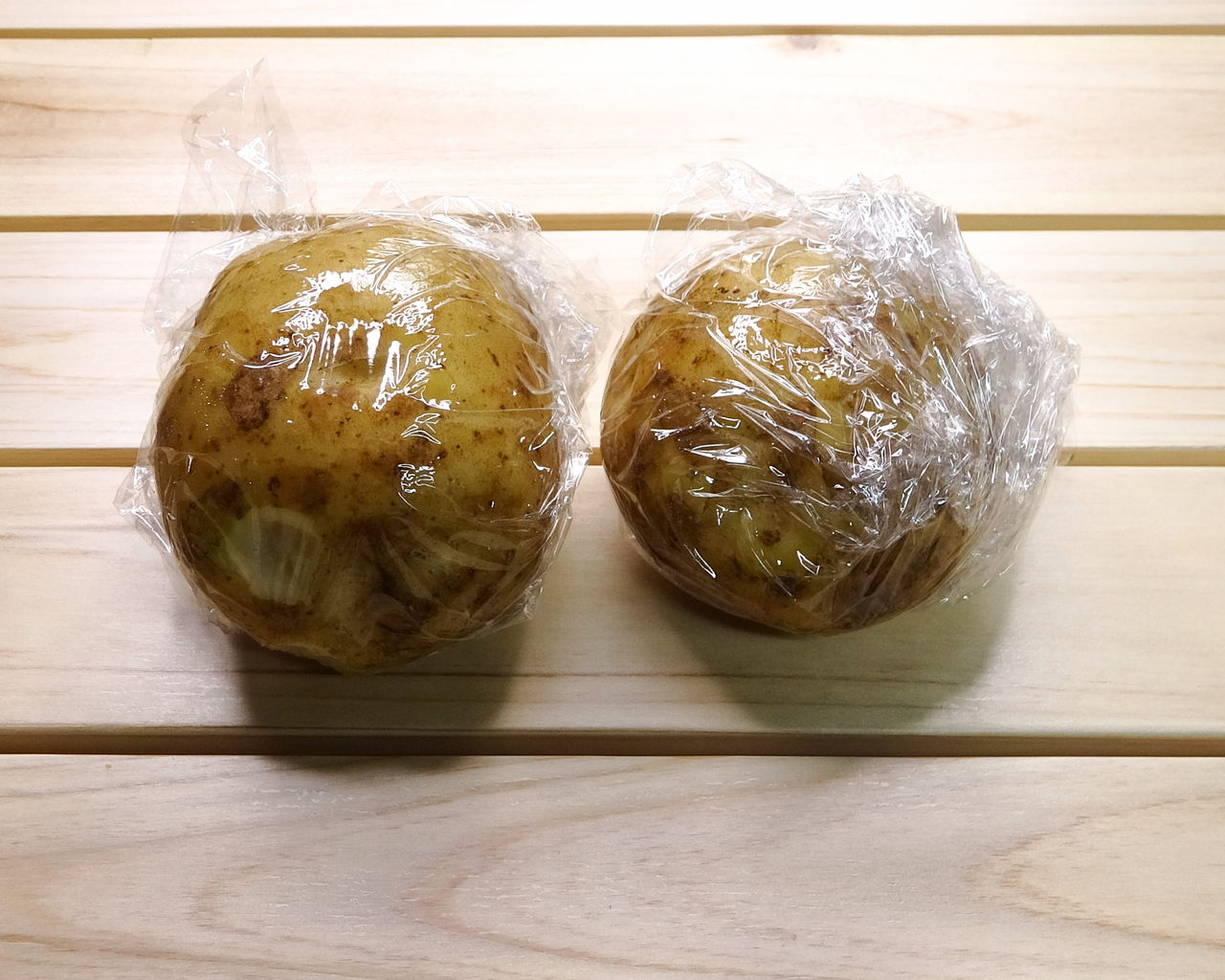 下ごしらえ 皮がつるんと手でむける じゃがいも丸ごと レンジ加熱方法 31歳ol料理家の日常ごはん