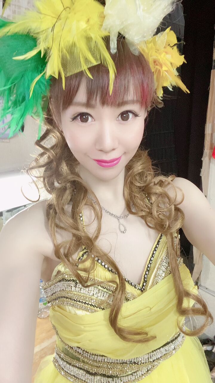 ABBB88F0-2790-416D-B493-97641C77D674