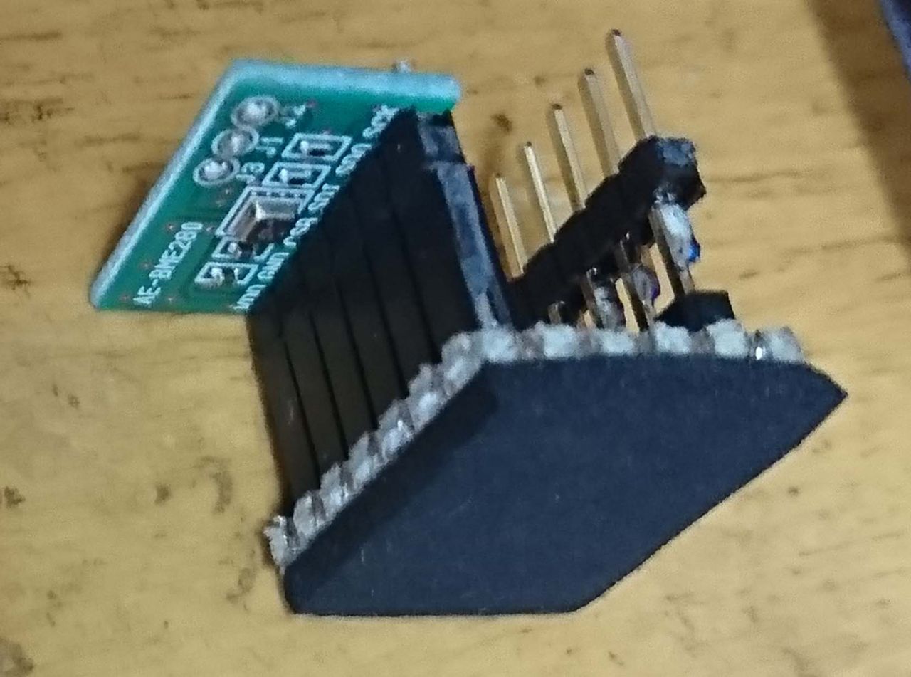 Raspberry Pi Zero Wで監視カメラ Rpi Cam 温度表示 空の履歴