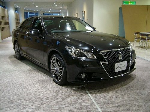 500TOYOTA_CROWN_S210_Athlete_01