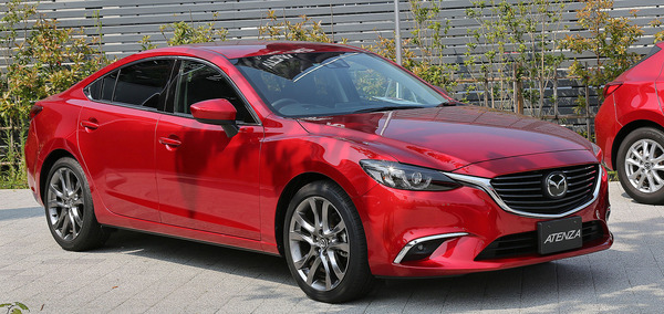 2015_Mazda_Atenza