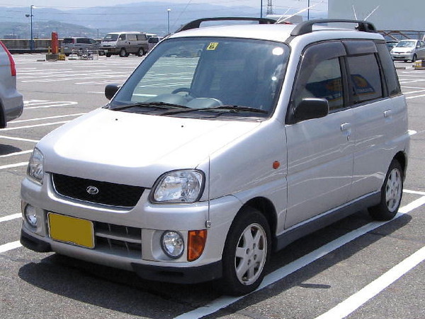 Subaru-Pleo-1st_1998-front