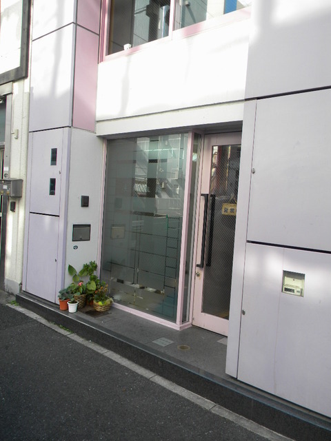 5194cfb8aad75f492e956ea617abaf81