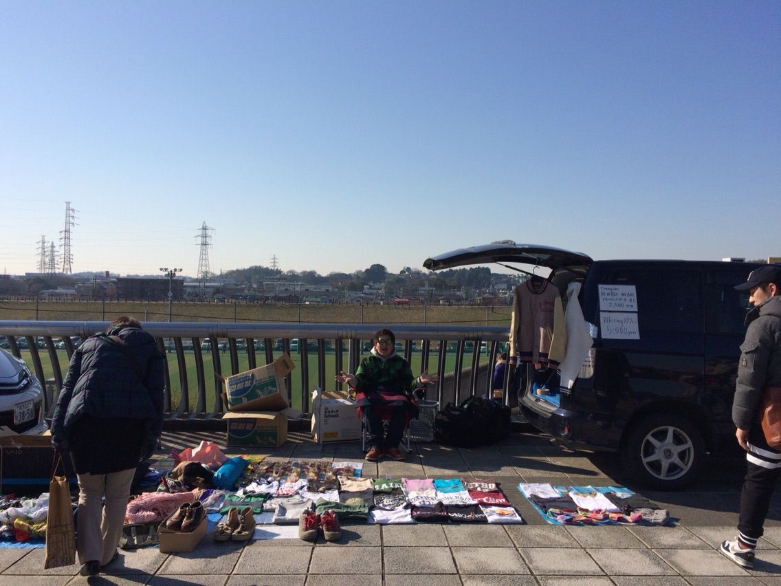 フリーマーケット 日産スタジアム Sotomayor Blog