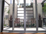 08884280.jpg