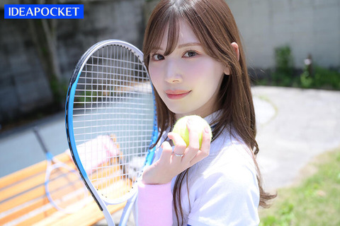 明里つむぎと天川そらが俺の中でスレンダー美人界ツートップ その次に橋本ありな、最近の新人だと佐野ゆまがキテるわ