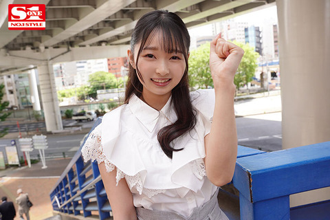 望月つぼみとかいうAV女優