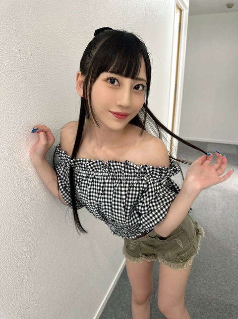 七沢みあちゃんと石川澪ちゃんとワイでえっちしたすぎる